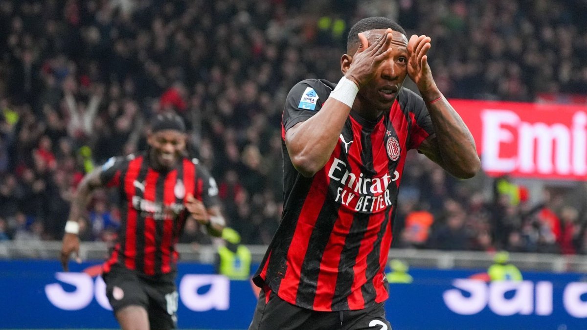 Milan Set to Offload Estupiñan, Target Guerreiro as Key Replacement