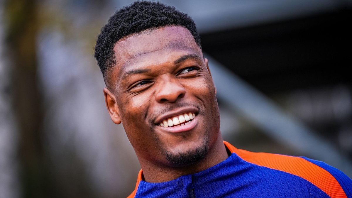 Inter Milan Explores Right-Back Options, Eyes Givairo Read as Dumfries Successor