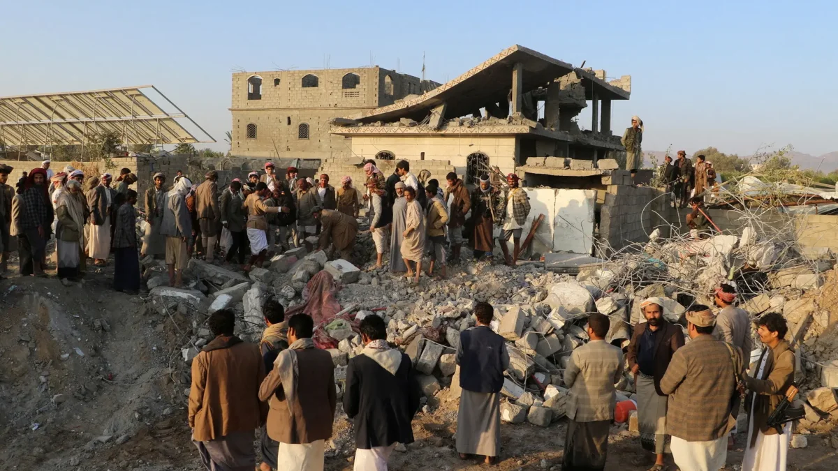 US-Iran Ceasefire Collapses as Gulf Fighting Erupts After 30 Days